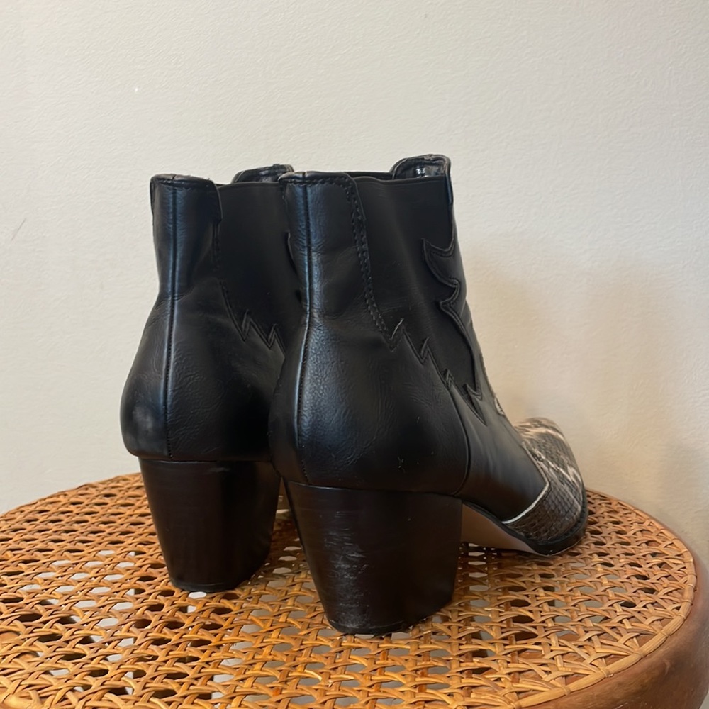 Coconuts by Matisse Black and Brown Ankle Boots - Picture 3 of 7